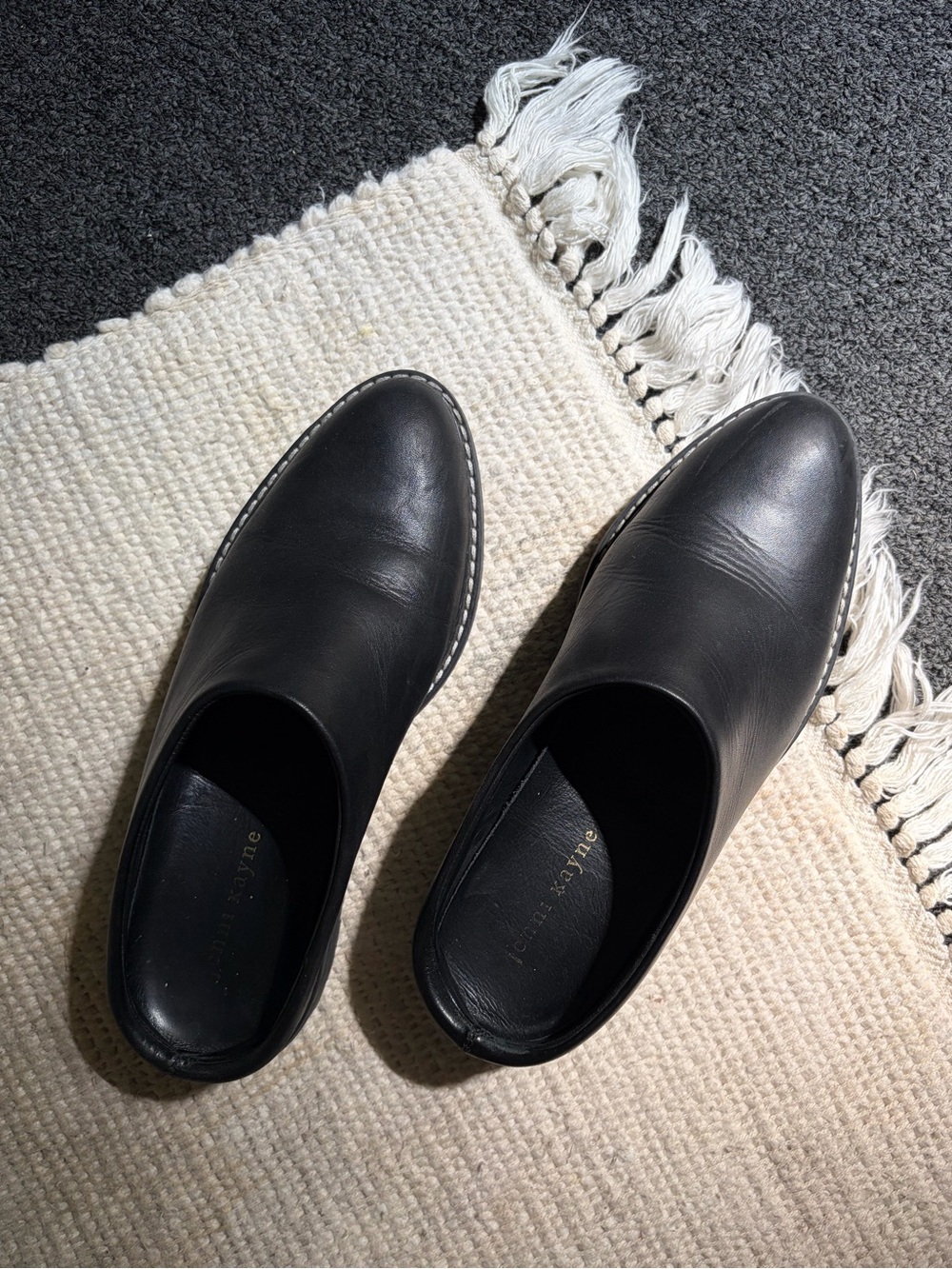 JENNI KAYNE Leather Lug Mule in BLACK
